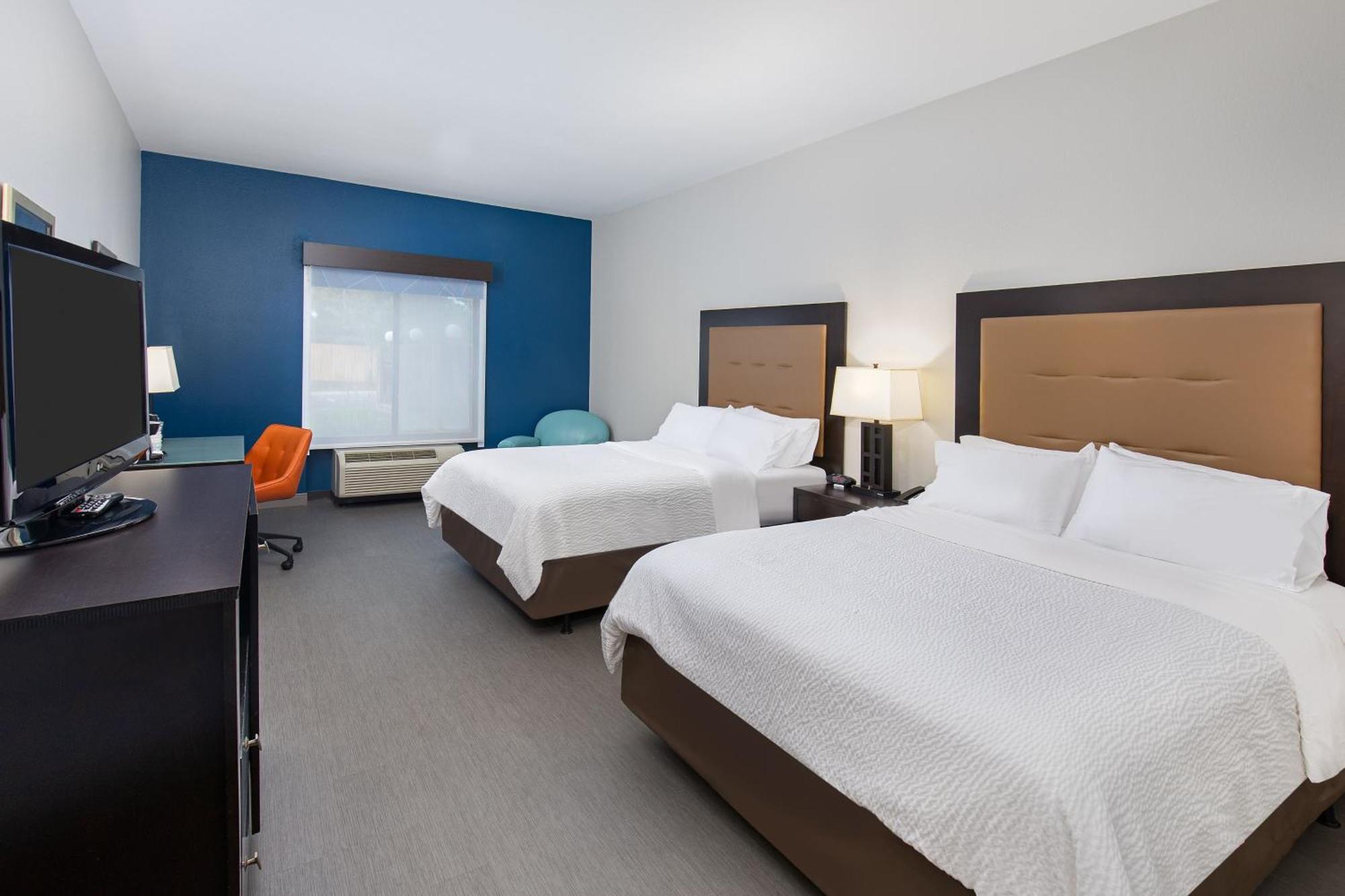 Holiday Inn Express & Suites - Cleveland Northwest By Ihg Extérieur photo